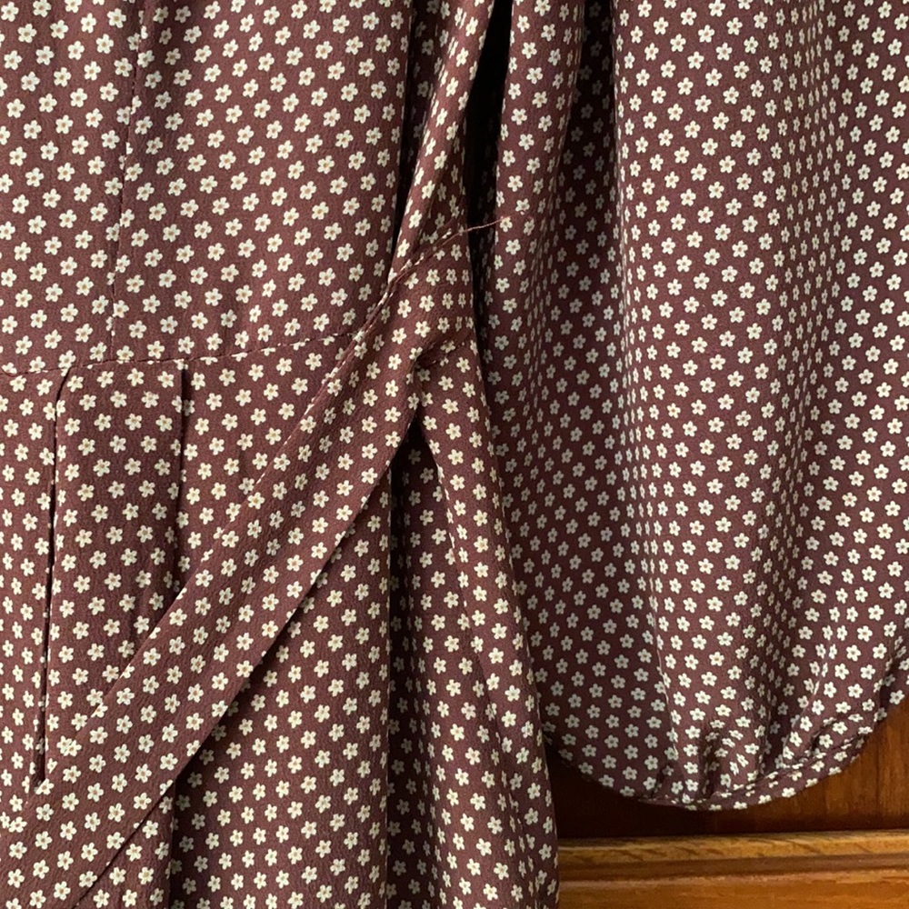 Lisa D soft 100% silk peasant dress - Picture 12 of 16